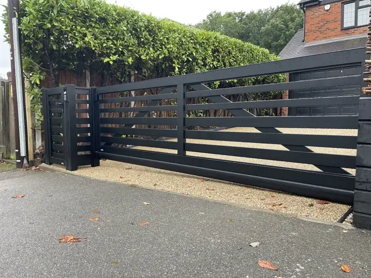 Farm style aluminium sliding cantilever gate in Shenfield, Brentwood