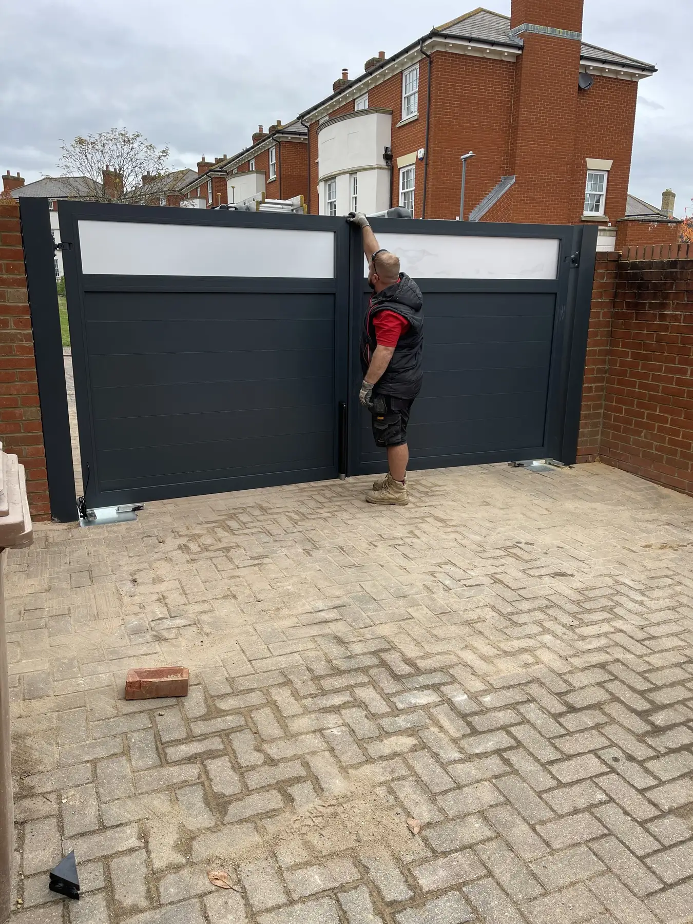 Calibration of new gate