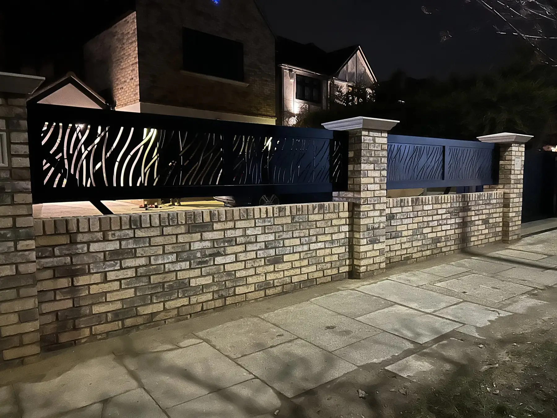 Safari fencing at night