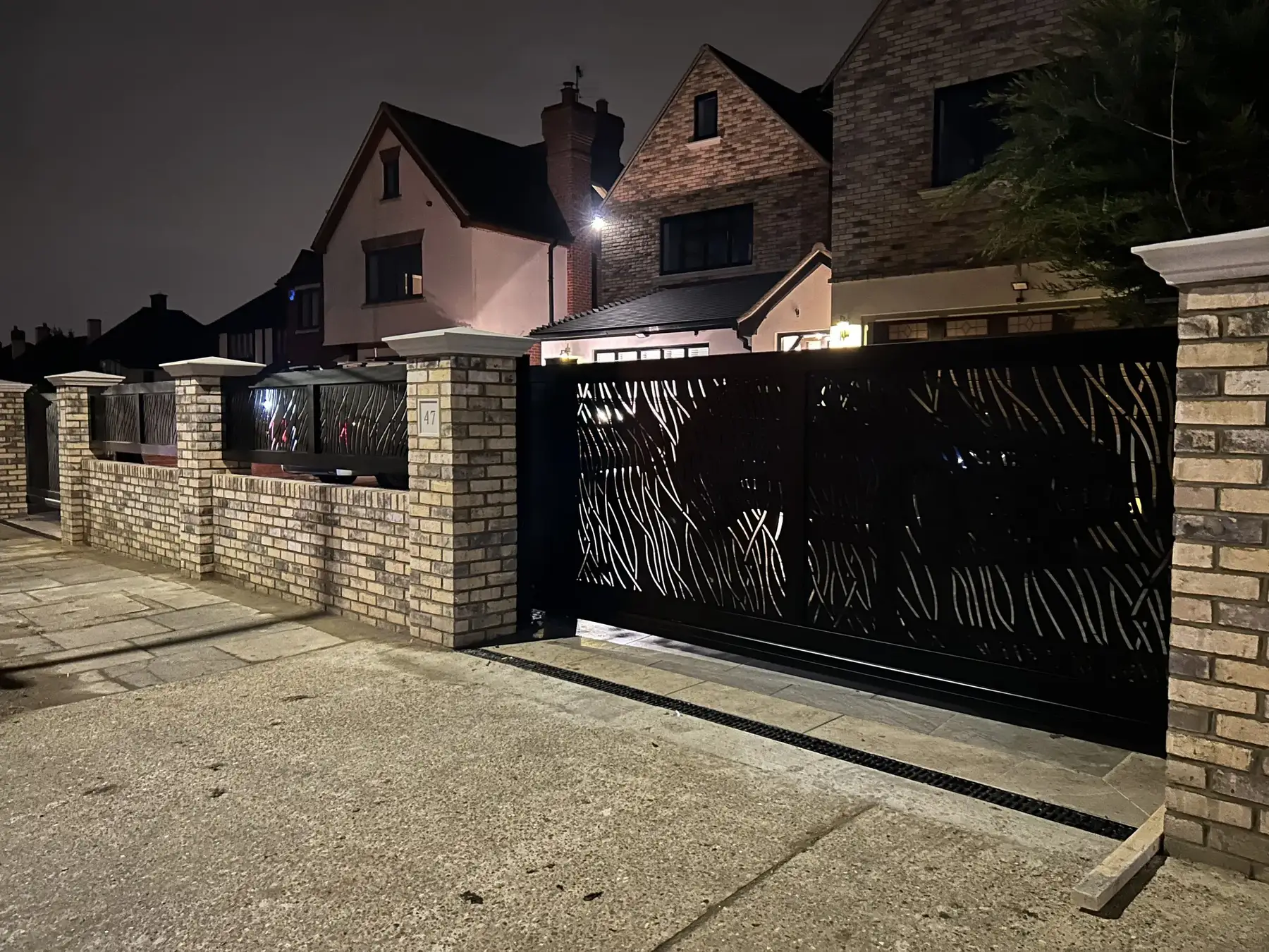 Safari gate at night